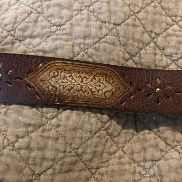 Fossil Unisex Brown Leather Belt in Size 42 - Picture 8 of 8